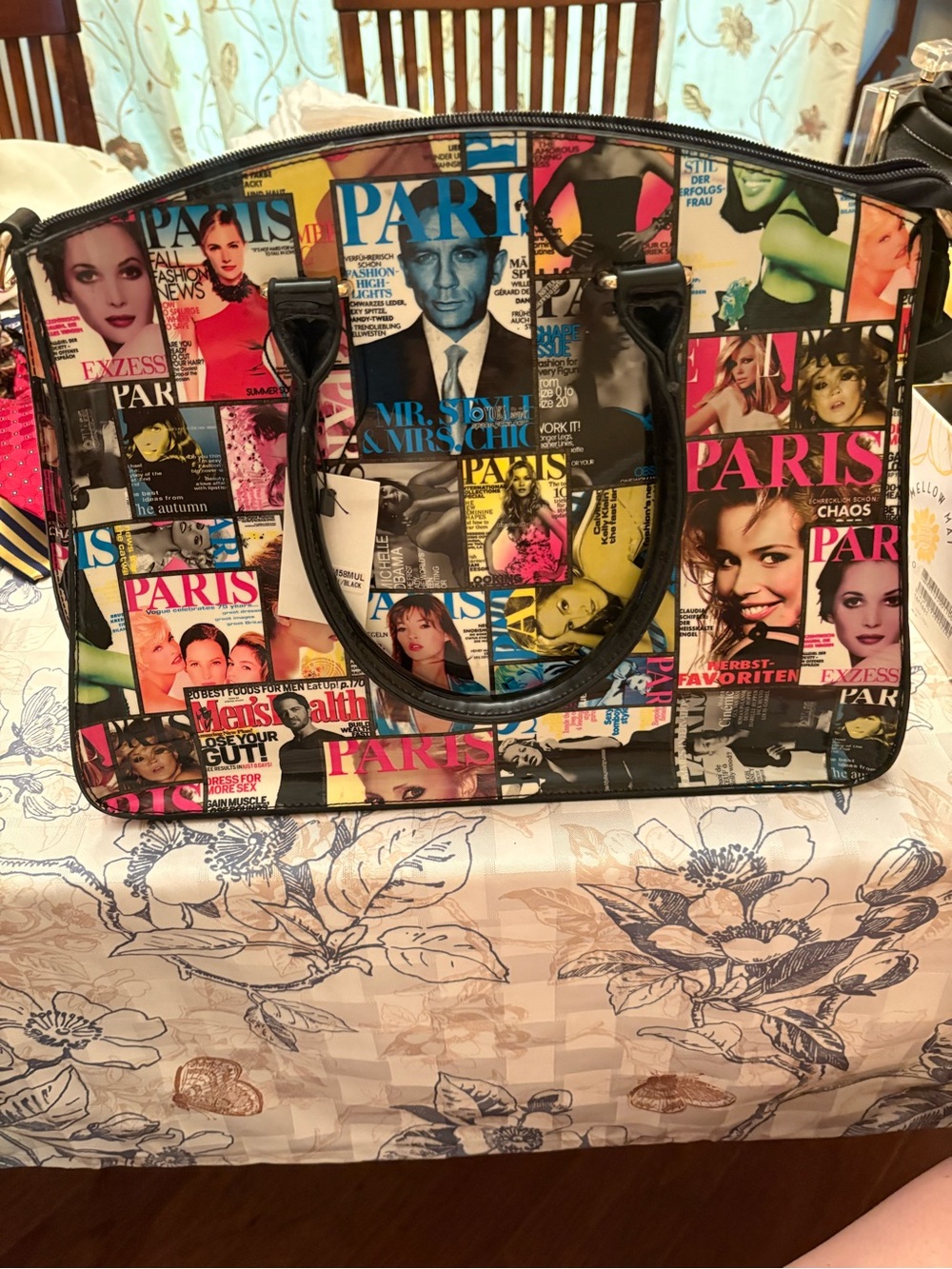 Fashion Magazine Print Tote Bag - Multicolor
